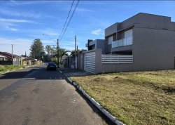 Terreno com 300m² no bairro Lomba Grande 