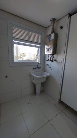 Apartamento com 02 dormitórios no Start Residence 