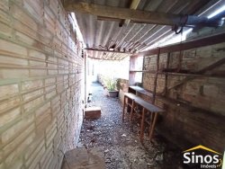 Casa com 03 dormitórios para locação no bairro Scharlau 