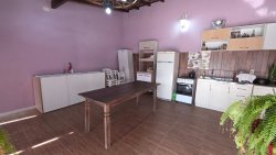 Casa de esquina com 03 dormitórios no bairro Imigrante Norte 