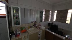 Casa de esquina com 03 dormitórios no bairro Imigrante Norte 