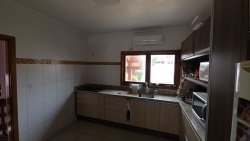 Casa de esquina com 03 dormitórios no bairro Imigrante Norte 