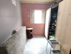Casa com 04 dormitórios no bairro Canudos 