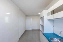 Apartamento com 02 dormitórios no Condomínio Princesa Isabel  