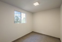 Apartamento com 02 dormitórios no Condomínio Princesa Isabel  