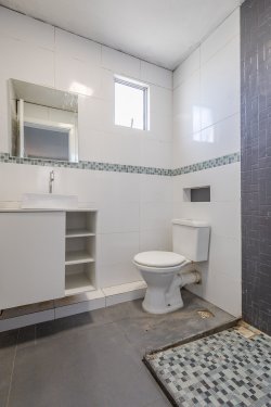 Apartamento com 02 dormitórios no Condomínio Princesa Isabel  