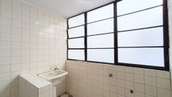 Apartamento com 01 dormitório no Condomínio Dália 