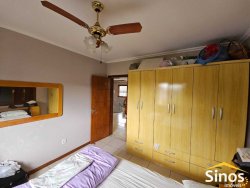 Terreno com 03 casas com 03 dormitórios no Bairro Rio Branco 