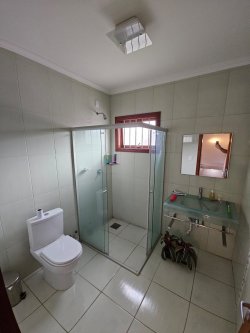 Terreno com 03 casas com 03 dormitórios no Bairro Rio Branco 
