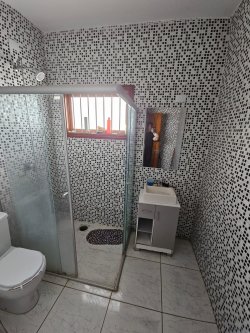 Terreno com 03 casas com 03 dormitórios no Bairro Rio Branco 