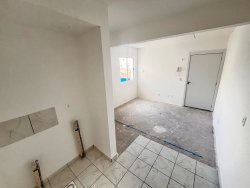 Apartamento com 02 dormitórios no Residencial Morada da Campina 