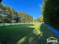 Terreno com 1.000m² no Condomínio Country Village 