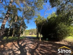 Terreno com 1.000m² no Condomínio Country Village 