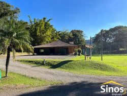 Terreno com 1.000m² no Condomínio Country Village 