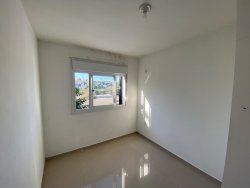 Casa com 02 dormitórios para locação no bairro Scharlau 