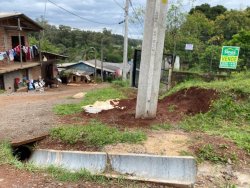 Terreno com 384m² no bairro Lomba Grande 