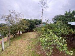 Terreno com 384m² no bairro Lomba Grande 