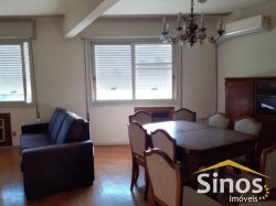Apartamento com 02 dormitórios, sendo 01 suíte no Centro 