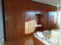 Apartamento com 02 dormitórios, sendo 01 suíte no Centro 