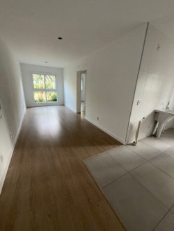 Apartamento com 02 dormitórios no Residencial Alegro Brasil 