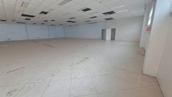 Prédio comercial com 535m² para locação no bairro Ideal 