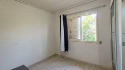 Casa com 02 dormitórios no bairro Canudos 