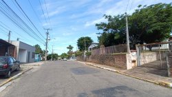 Casa com 02 dormitórios no bairro Canudos 