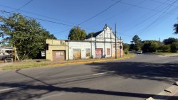 Terreno comercial plano no bairro Canudos 
