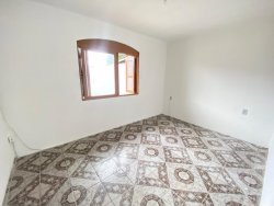 Casa com 04 dormitórios no bairro Feitoria 