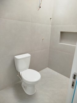 Casa com 02 dormitórios no bairro Arroio da Manteiga 