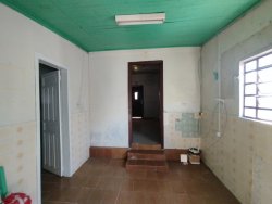 Casa com 02 dormitórios no bairro Arroio da Manteiga 