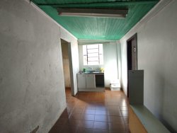Casa com 02 dormitórios no bairro Arroio da Manteiga 