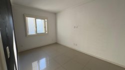 Casa com 03 dormitórios, sendo 01 suíte com closet para locação no bairro Feitoria 