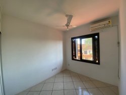 Sobrado em condomínio com 03 dormitórios, sendo 01 suíte no bairro Santo André 