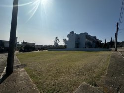 Terreno de esquina com 645m² no Condomínio Terra Verde 
