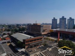 Apartamento Mobiliado com 03 dormitórios no bairro Cristo Rei 