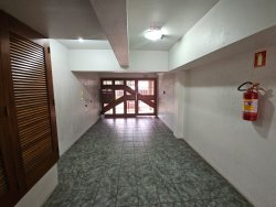 Apartamento com 02 dormitórios no Bairro Vila Nova 