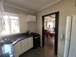 Apartamento com 02 dormitórios no Bairro Vila Nova 