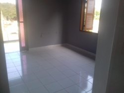 Casa com 03 dormitórios no bairro Guarani 