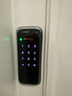 Apartamento com 03 dormitórios, sendo 01 suíte no bairro Rio Branco 