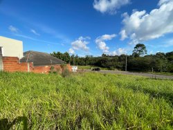 Terreno com 308m² no loteamento Chácara Hamburguesa 