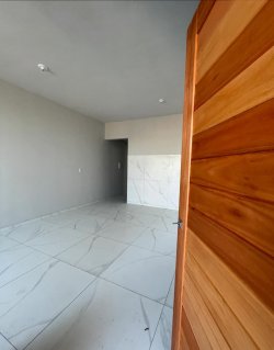 04 casas novas com 02 dormitórios no bairro Ideal 