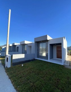 04 casas novas com 02 dormitórios no bairro Ideal 