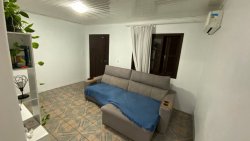 Casa com 03 dormitórios no bairro Operário 