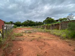 Terreno com 800m² para locação no bairro Lomba Grande 