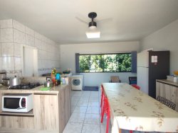 Prédio comercial e residencial no bairro Santo Afonso 