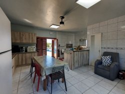 Prédio comercial e residencial no bairro Santo Afonso 