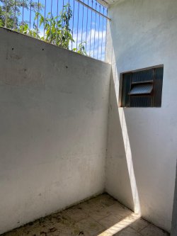 Prédio comercial e residencial no bairro Lomba Grande 