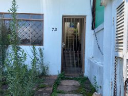 Prédio comercial e residencial no bairro Lomba Grande 