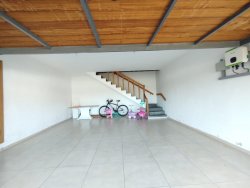 Casa com 03 dormitórios no bairro Ideal 
